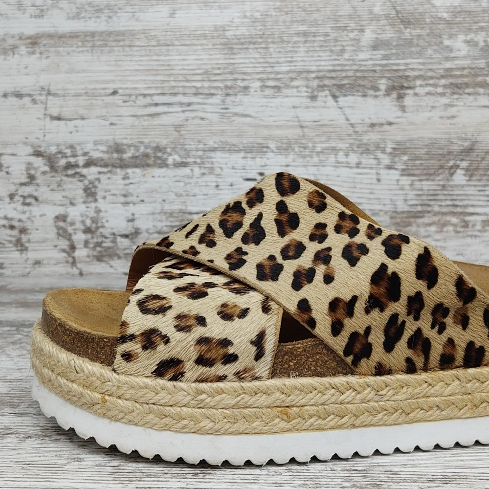 Like New Office Girl Leopard Calf Hair Flatform Espadrille Slide Sandal - Picture 2 of 16